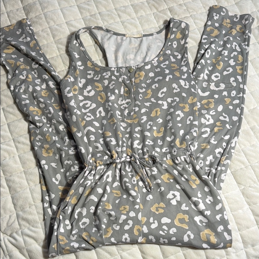 Women’s Grey Leopard Print Jumpsuit with Drawstring Waist